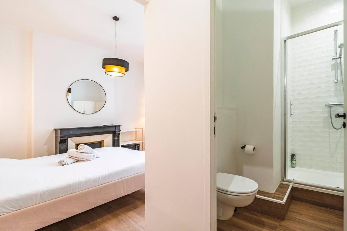 Pink, Appartement En Plein Coeur De Reims Luaran gambar
